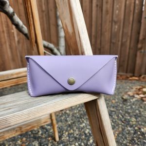 Portland Leather NWOT (Lavender) Sunglasses Case.